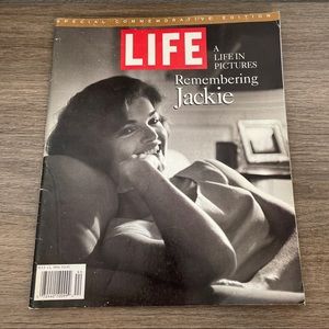 Life Magazine Remembering Jackie Kennedy July 15 1994 Issue
